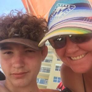 Meet your Posher, Mandy